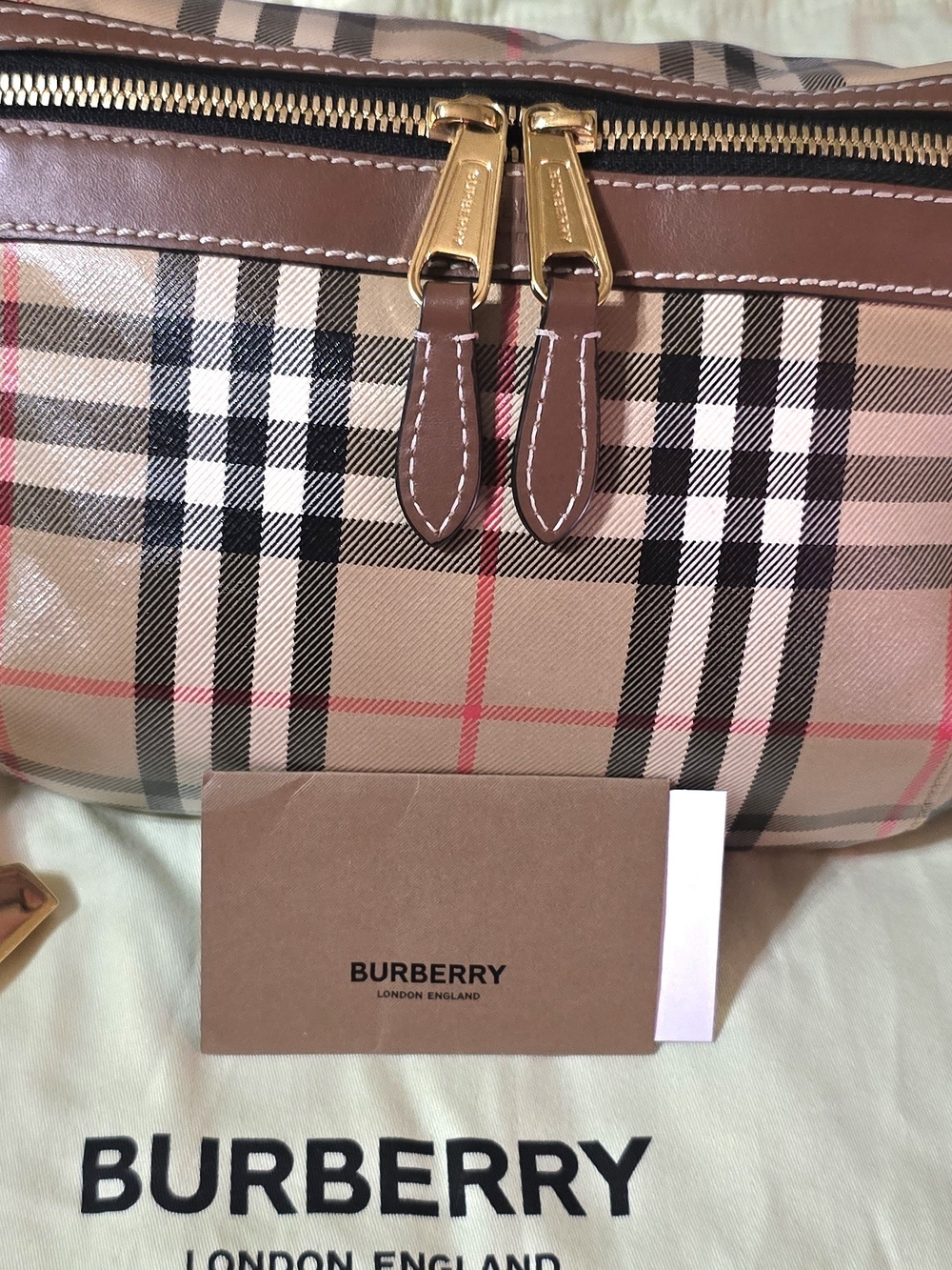 Burberry Vintage Check Brown Leather Trim Crossbody Bag Like New.